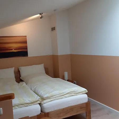 Junge 1 Apartment